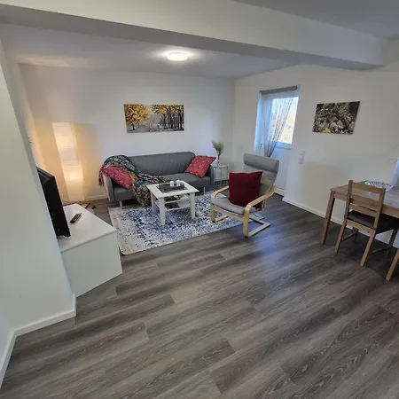 Apartment Doppelhaushaelfte Thora *
