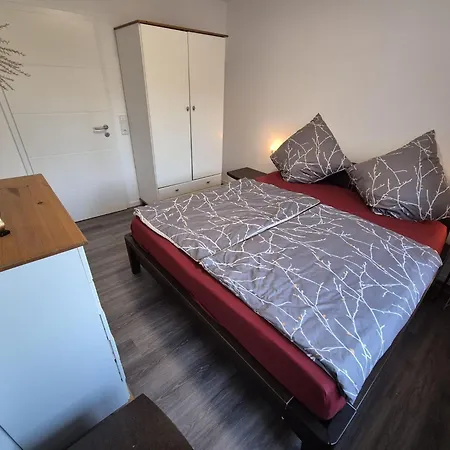 Doppelhaushälfte Thora Apartment *